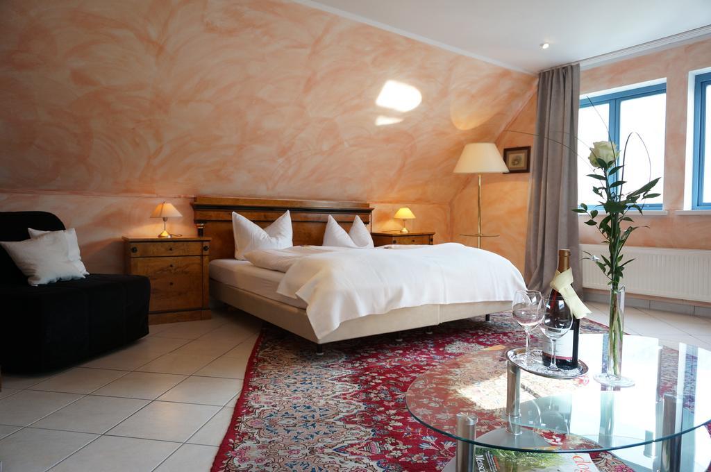 Hotel Goldener Anker Bodenwerder Habitación foto